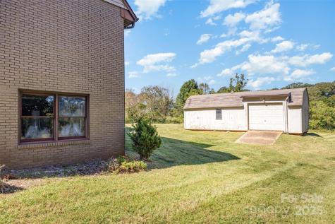 475 Baymount Drive Statesville NC 28625