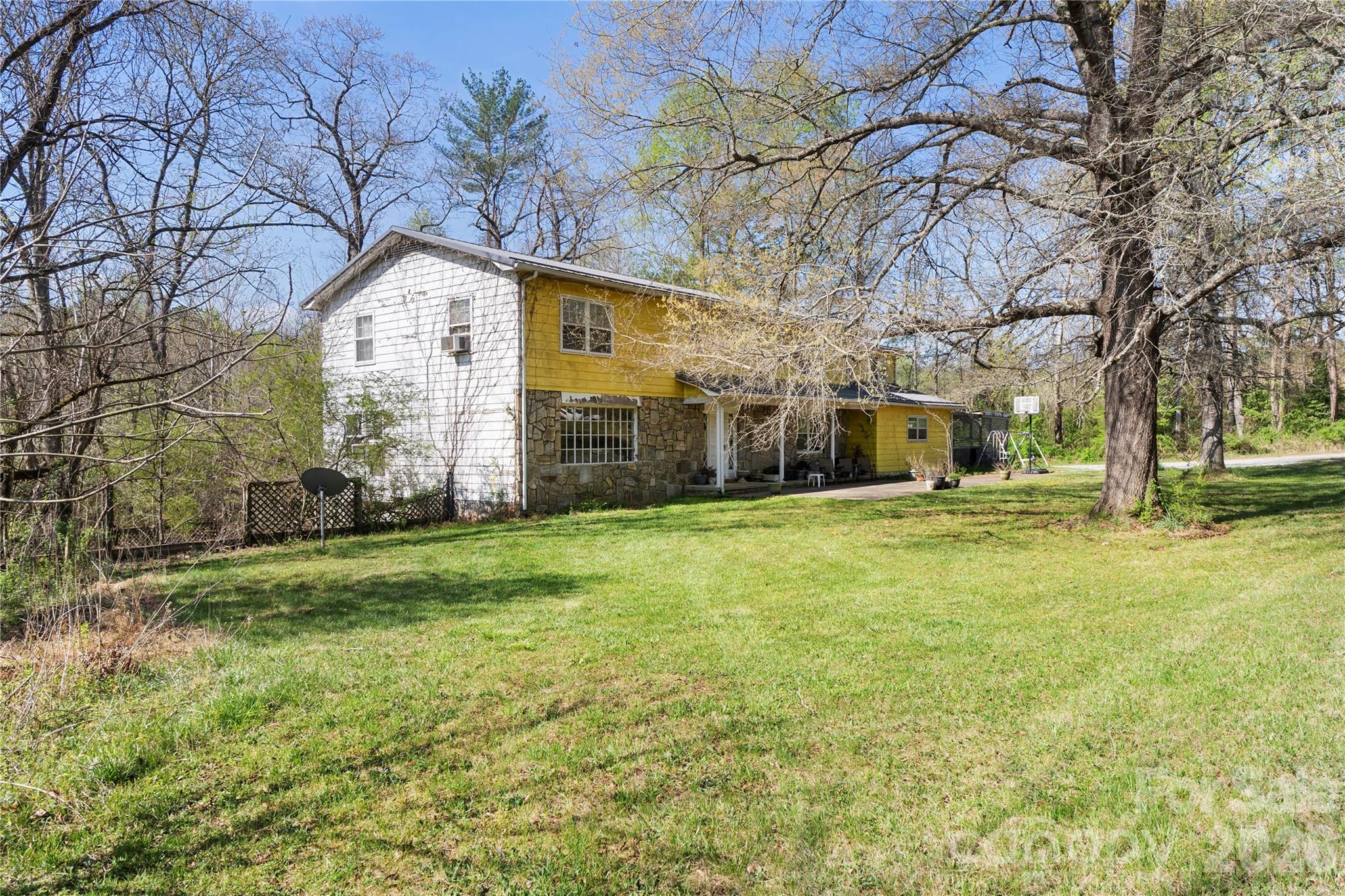 4675 Hickory Nut Ridge Road Granite Falls NC 28630