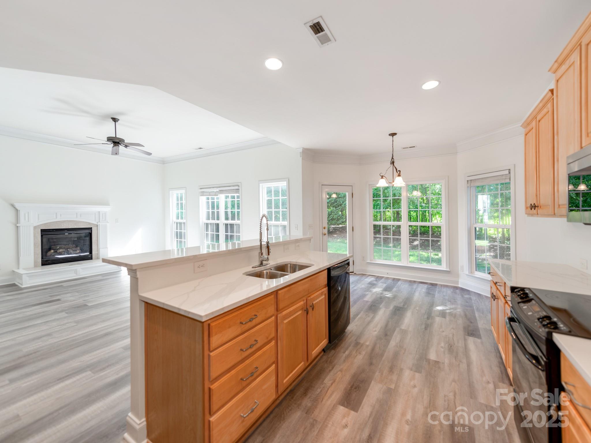 533 Montgrove Place NW Concord NC 28027