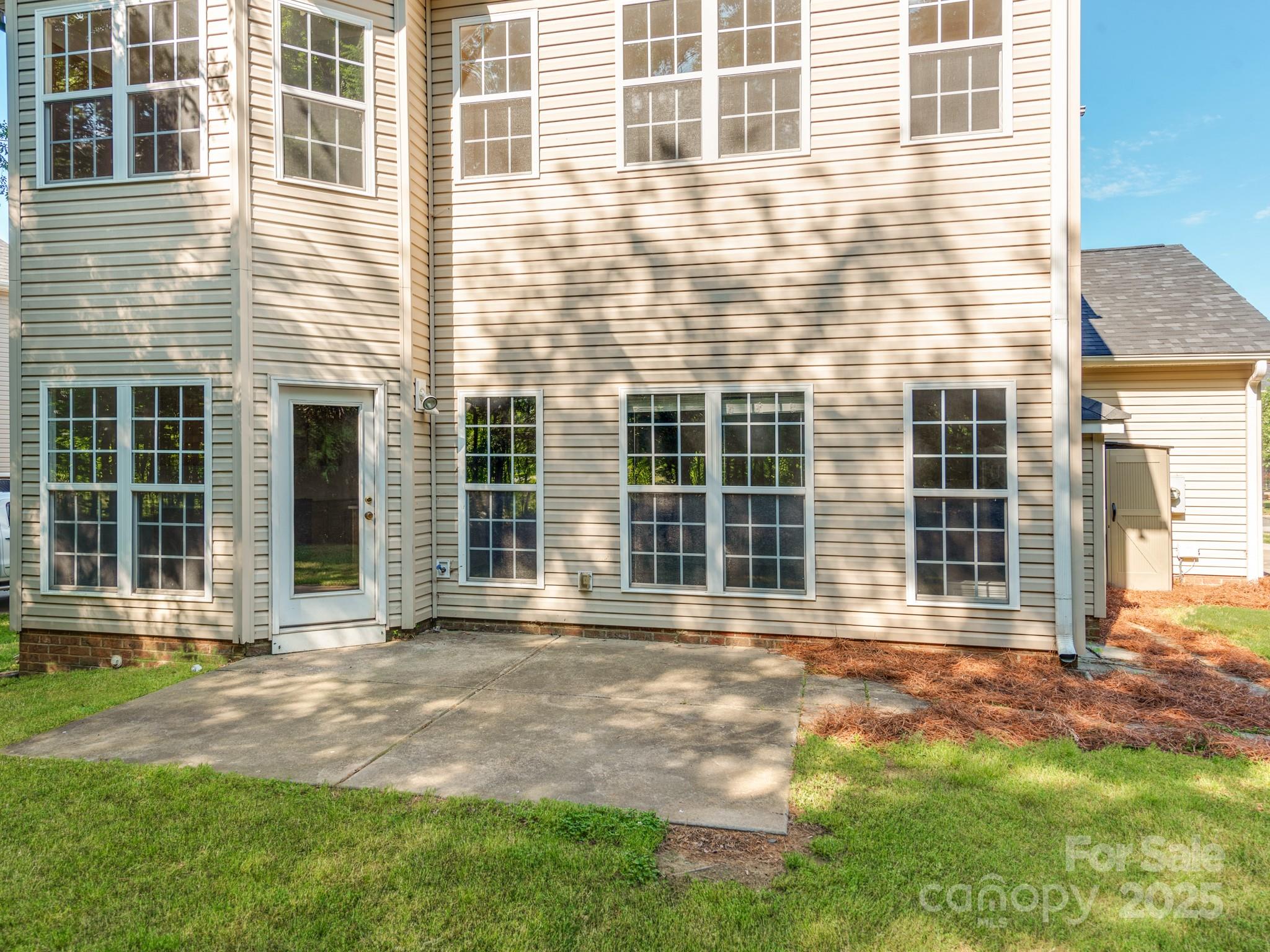 533 Montgrove Place NW Concord NC 28027