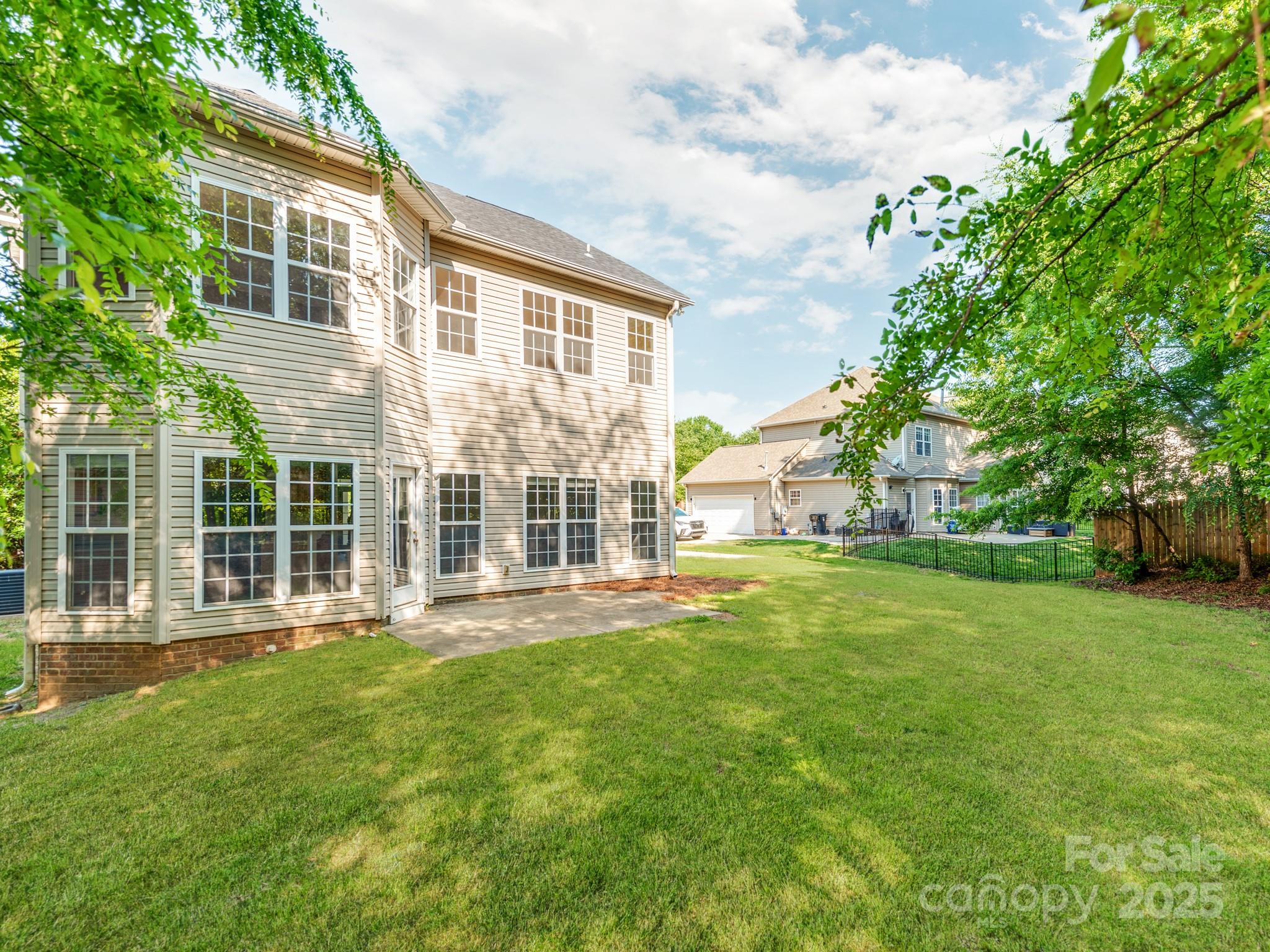 533 Montgrove Place NW Concord NC 28027
