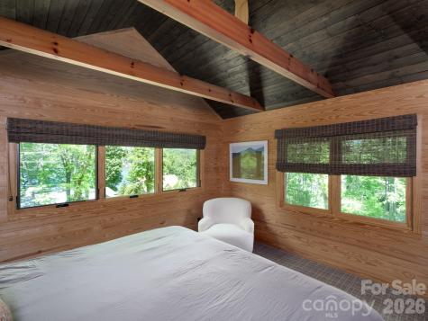 212 SE Shore Drive Lake Toxaway NC 28747