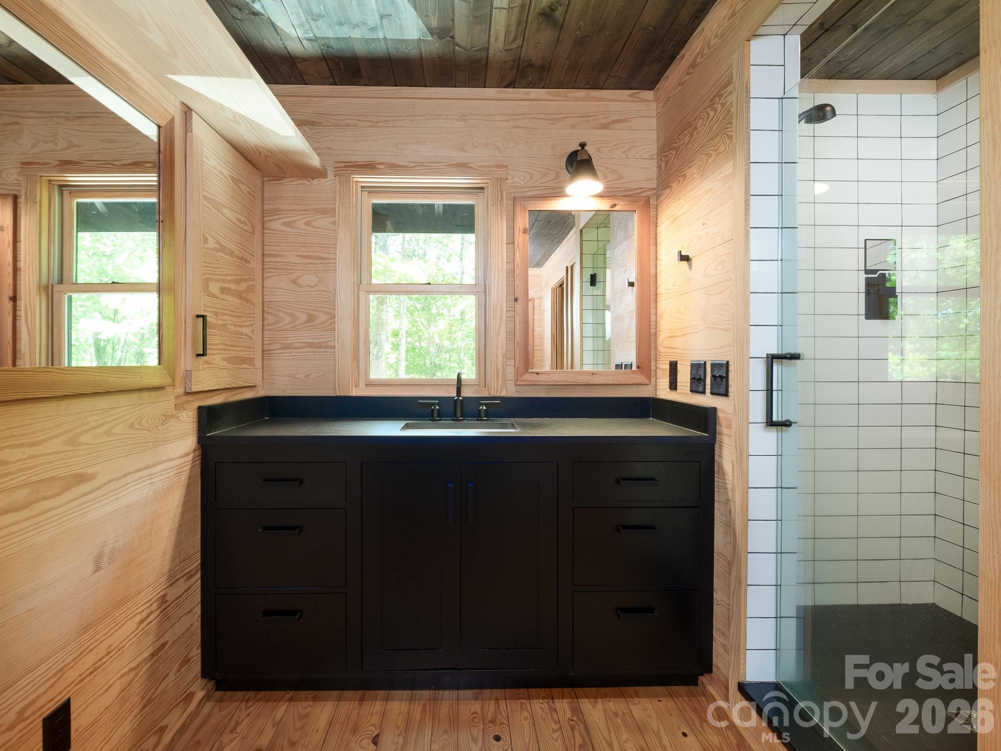 212 SE Shore Drive Lake Toxaway NC 28747