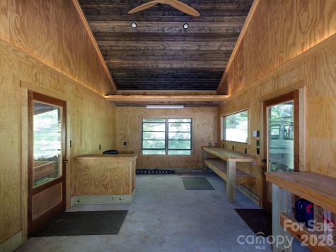 212 SE Shore Drive Lake Toxaway NC 28747