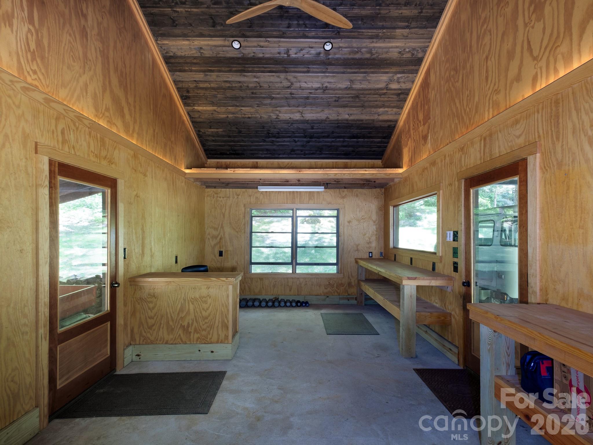212 SE Shore Drive Lake Toxaway NC 28747