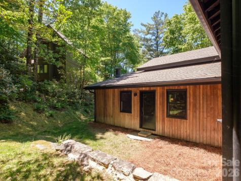212 SE Shore Drive Lake Toxaway NC 28747
