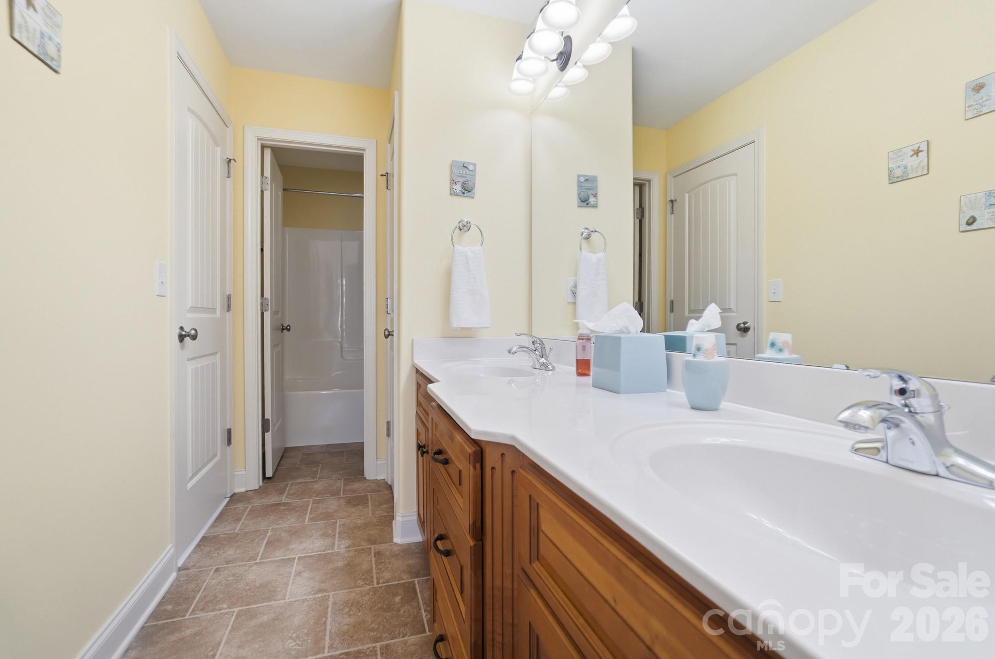 123 Coral Rutledge Drive Mount Holly NC 28120