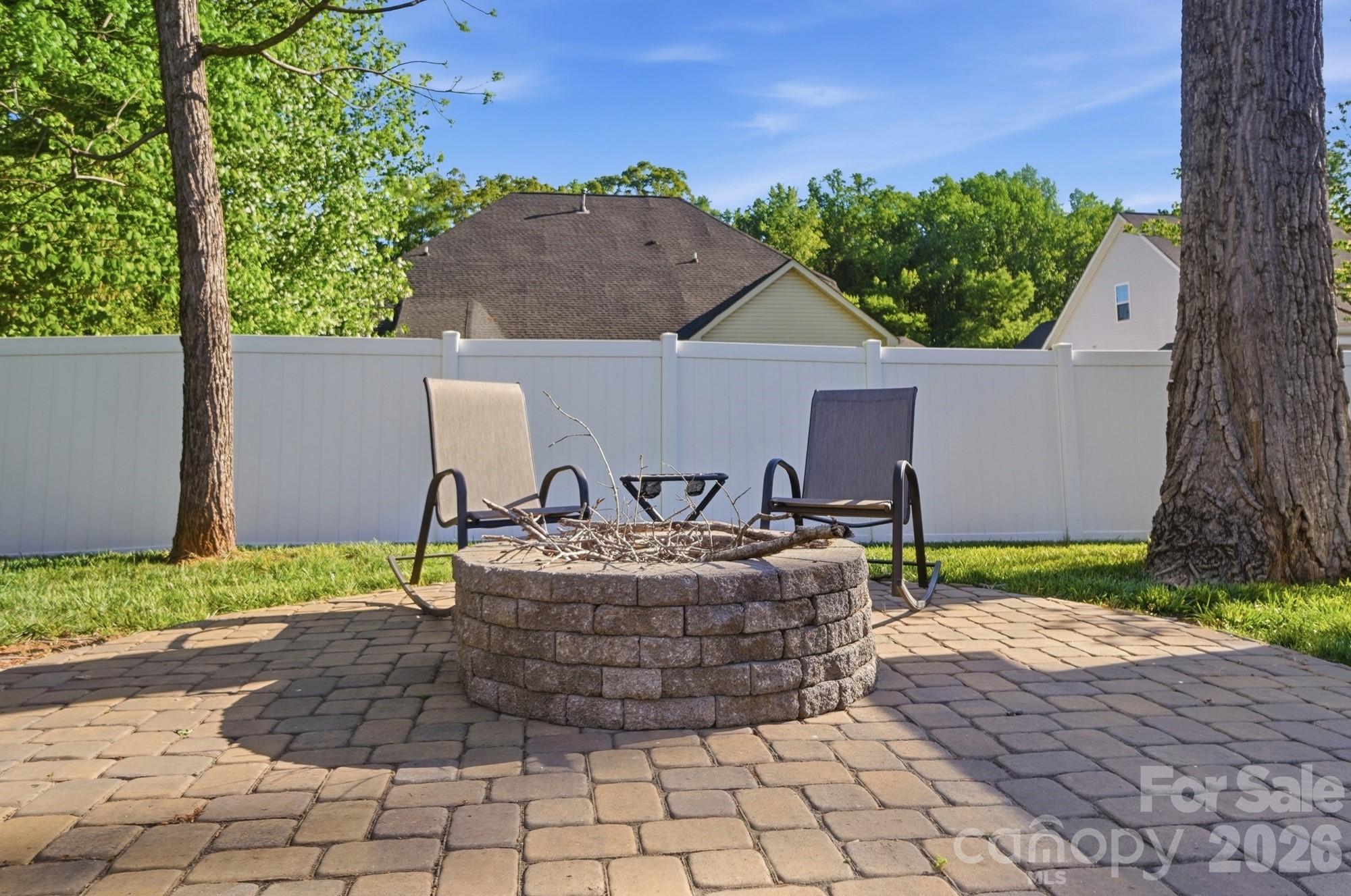 123 Coral Rutledge Drive Mount Holly NC 28120