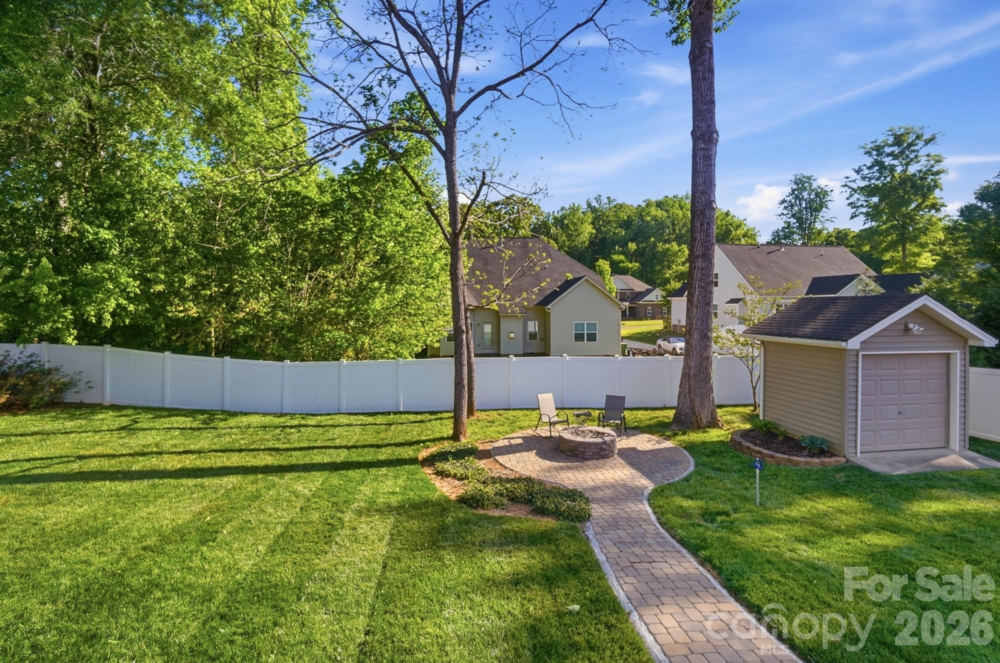 123 Coral Rutledge Drive Mount Holly NC 28120