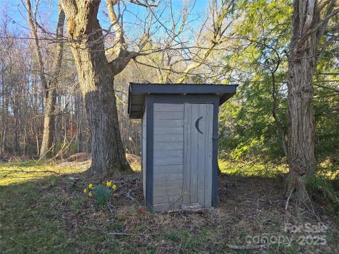 117 Woods View Trail Fairview NC 28730