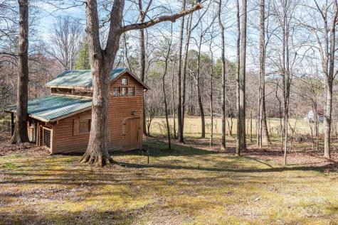 117 Woods View Trail Fairview NC 28730
