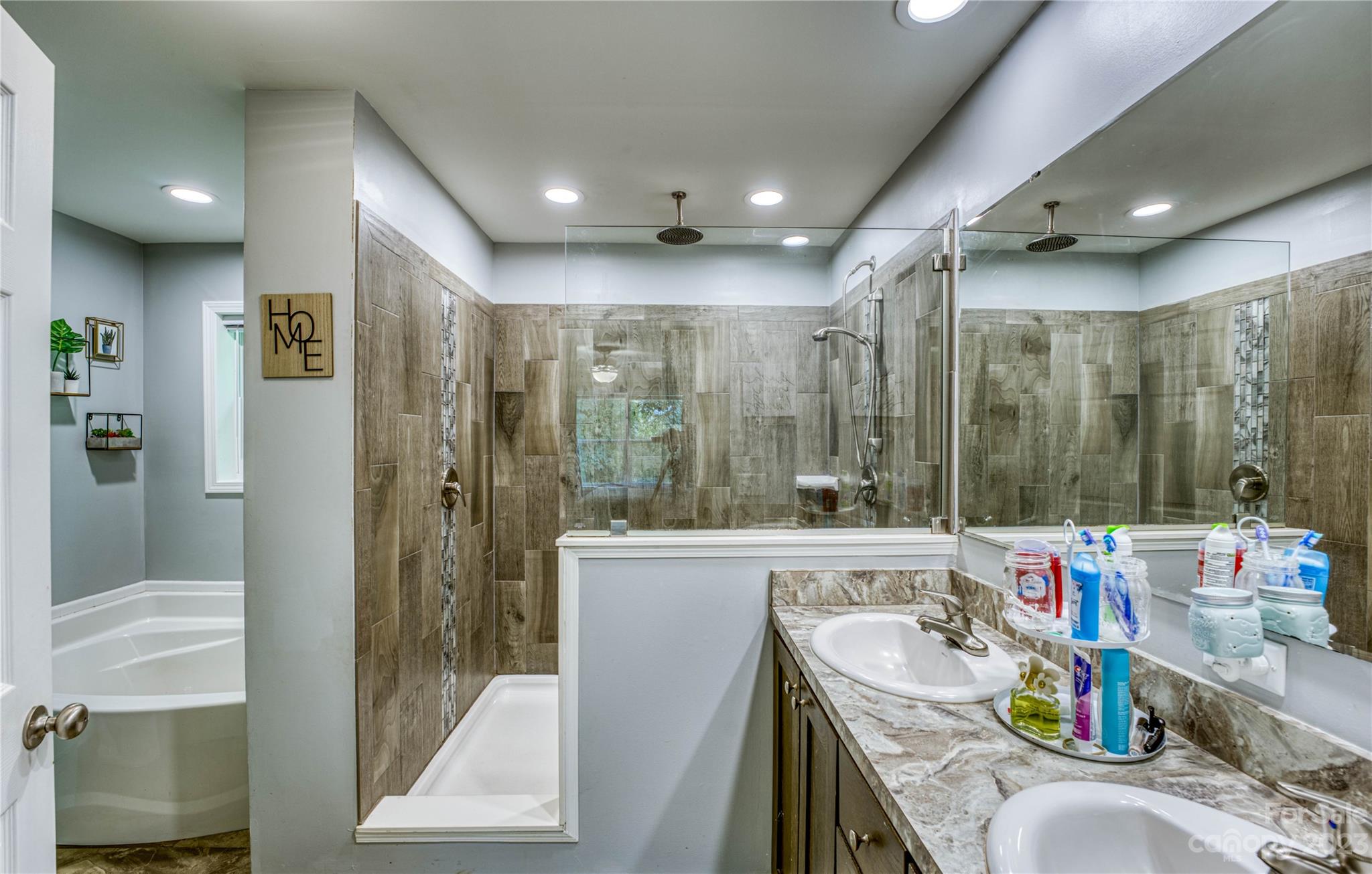 46 Sassafras Valley Road Swannanoa NC 28778