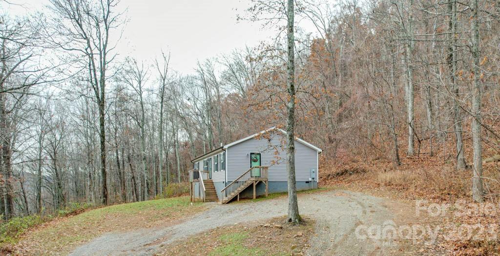 46 Sassafras Valley Road Swannanoa NC 28778