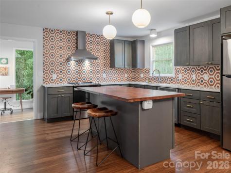 70 Michigan Avenue Asheville NC 28806