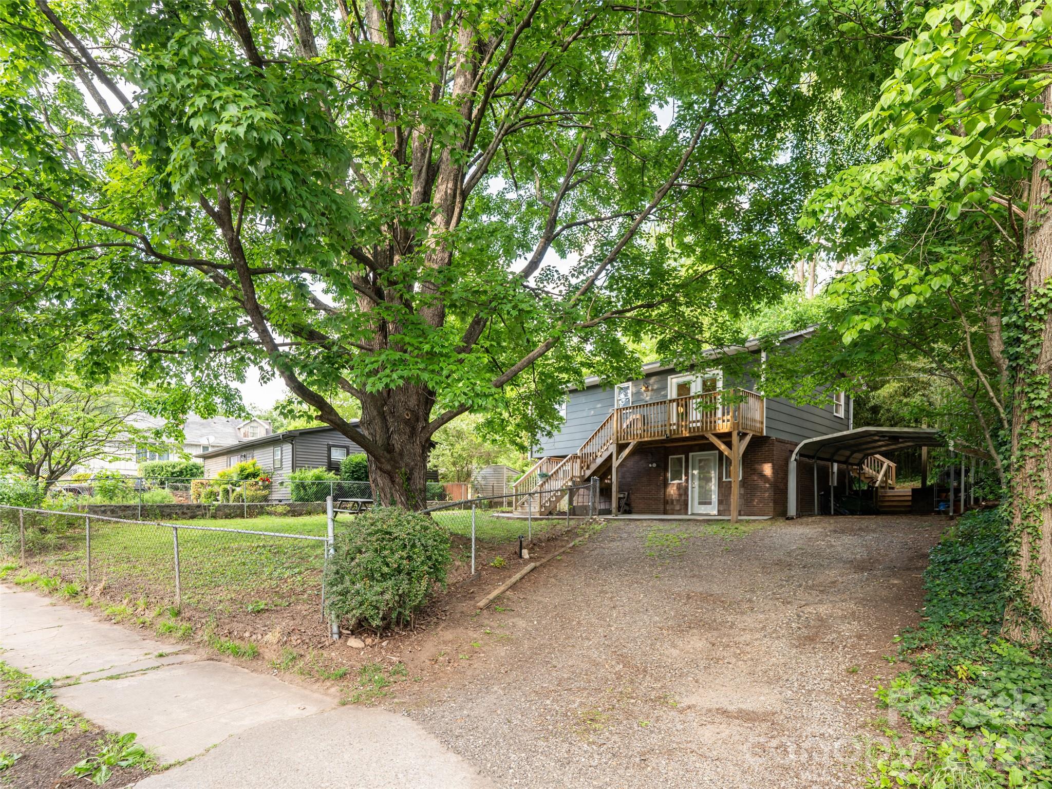 70 Michigan Avenue Asheville NC 28806