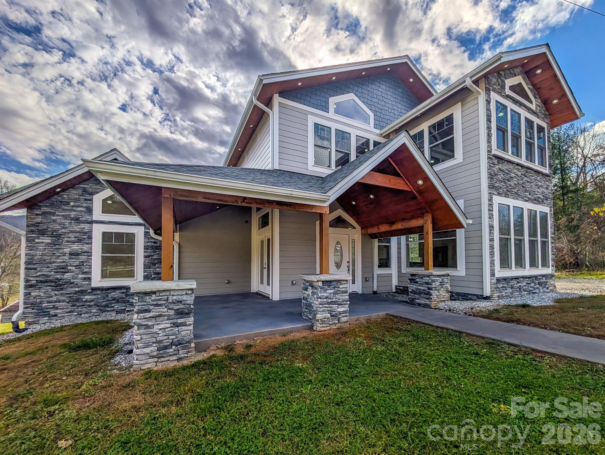 7854 E Us Highway 19e Burnsville NC 28714