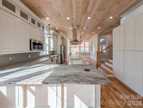7854 E Us Highway 19e Burnsville NC 28714
