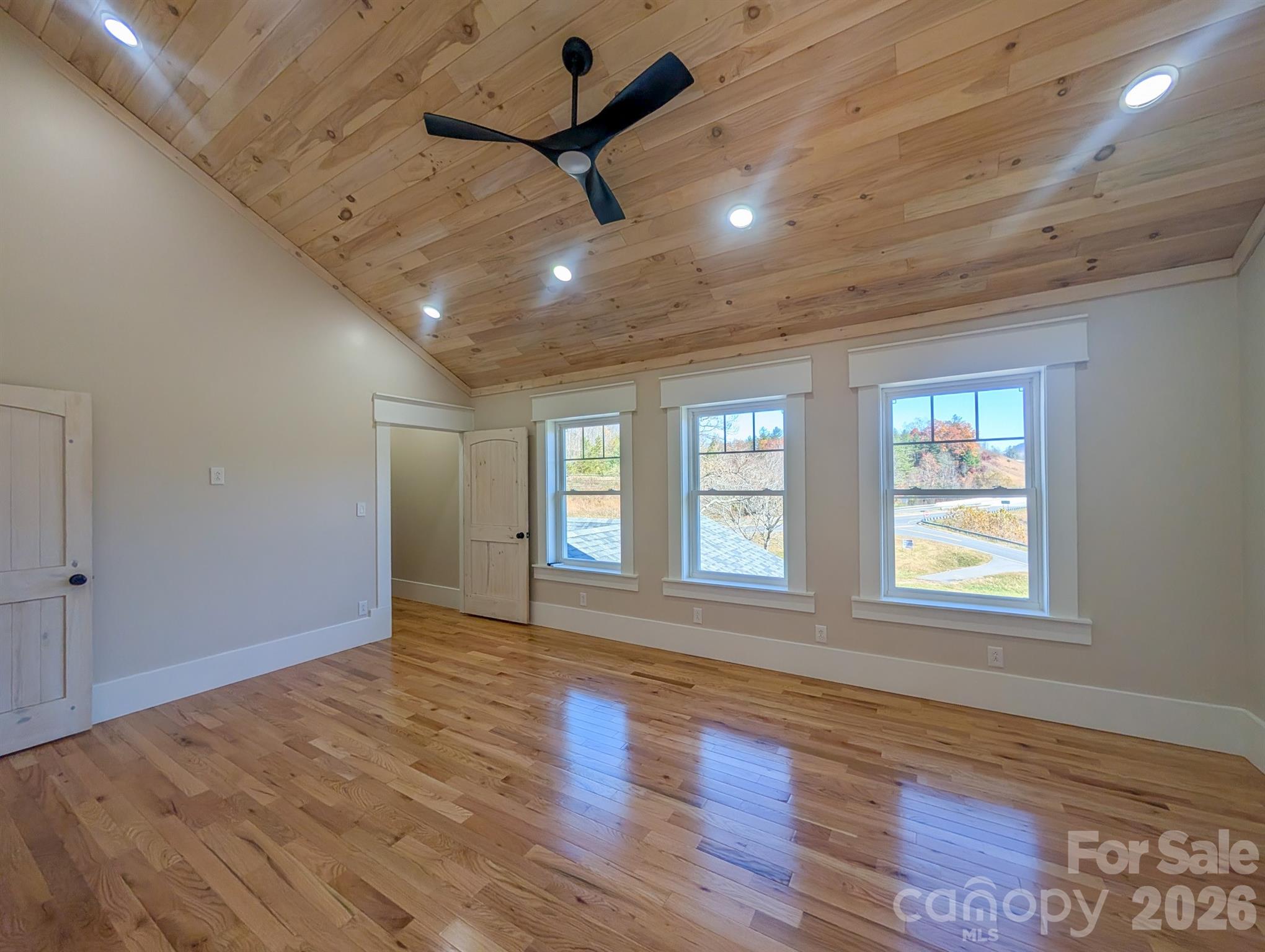 7854 E Us Highway 19e Burnsville NC 28714