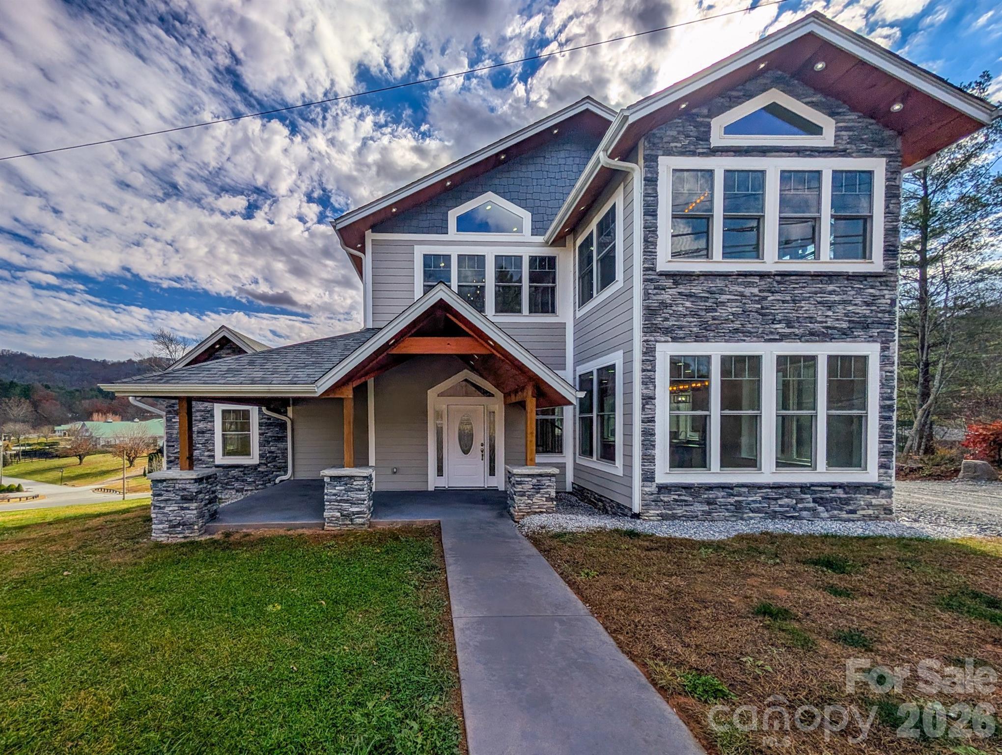 7854 E Us Highway 19e Burnsville NC 28714
