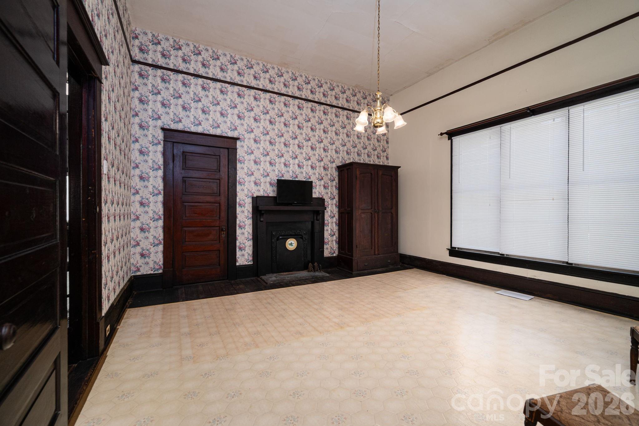 331 S Laurel Street Lincolnton NC 28092