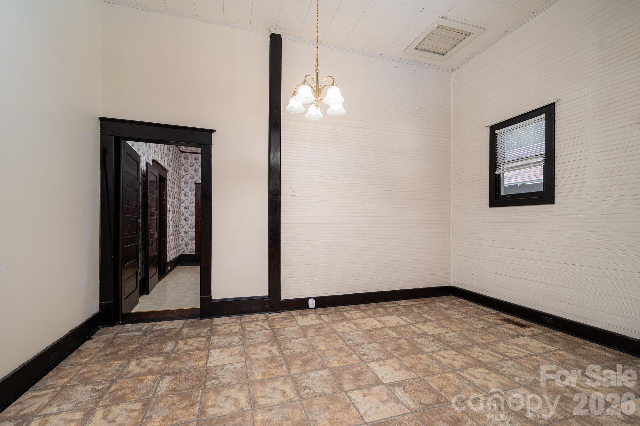 331 S Laurel Street Lincolnton NC 28092