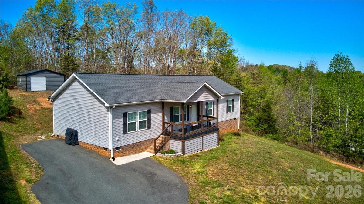 192 Apple Valley Lane Statesville NC 28677