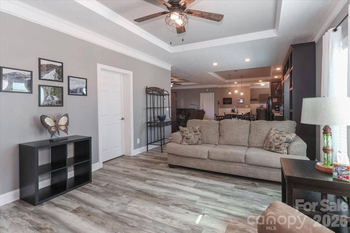 192 Apple Valley Lane Statesville NC 28677