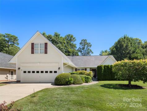 220 Stonehollow Road Fletcher NC 28732