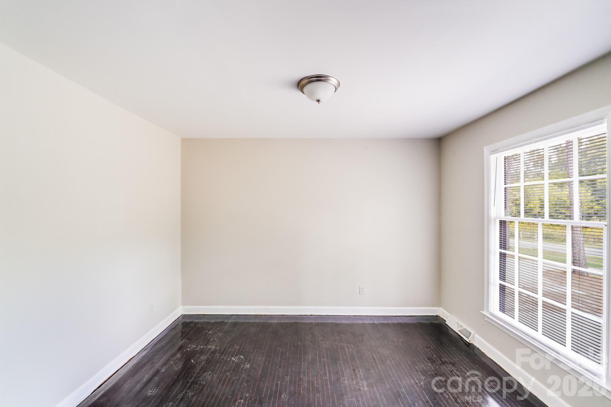 8337 Reedy Creek Road Charlotte NC 28215