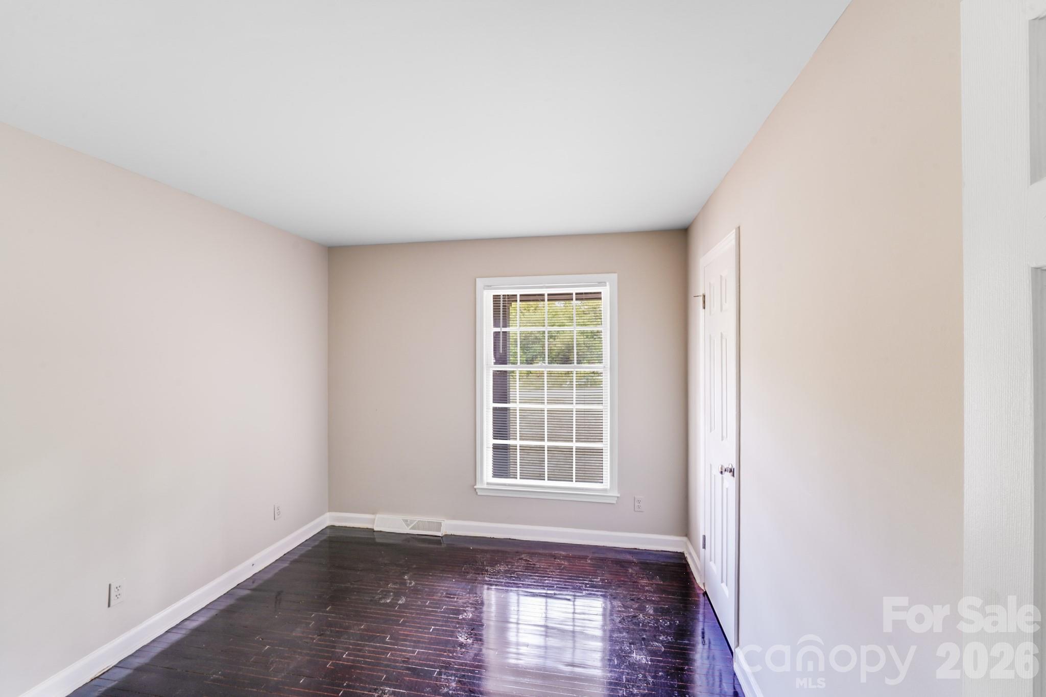 8337 Reedy Creek Road Charlotte NC 28215