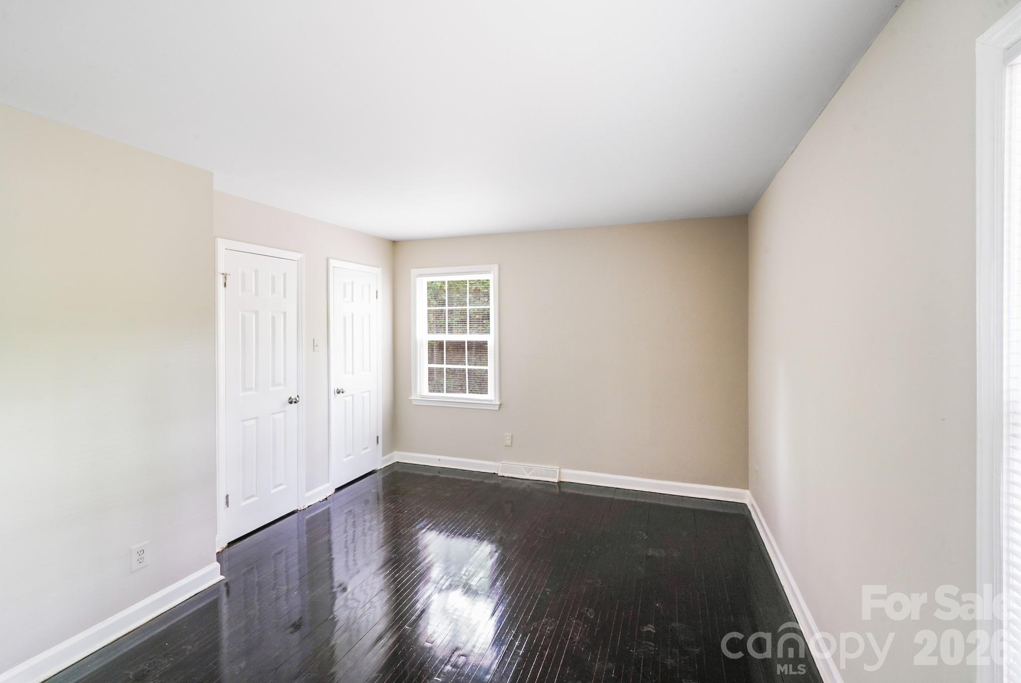 8337 Reedy Creek Road Charlotte NC 28215