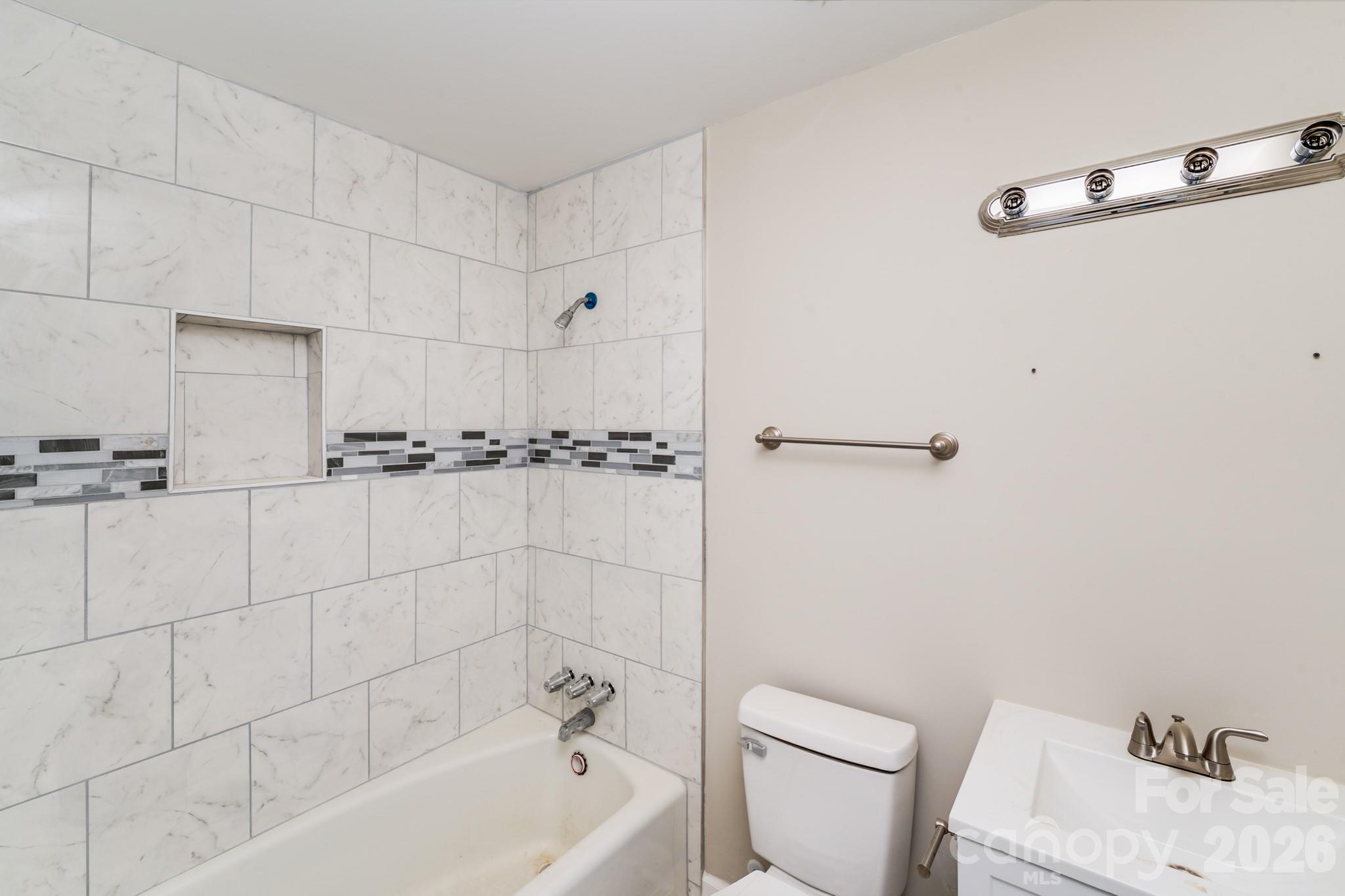 8337 Reedy Creek Road Charlotte NC 28215