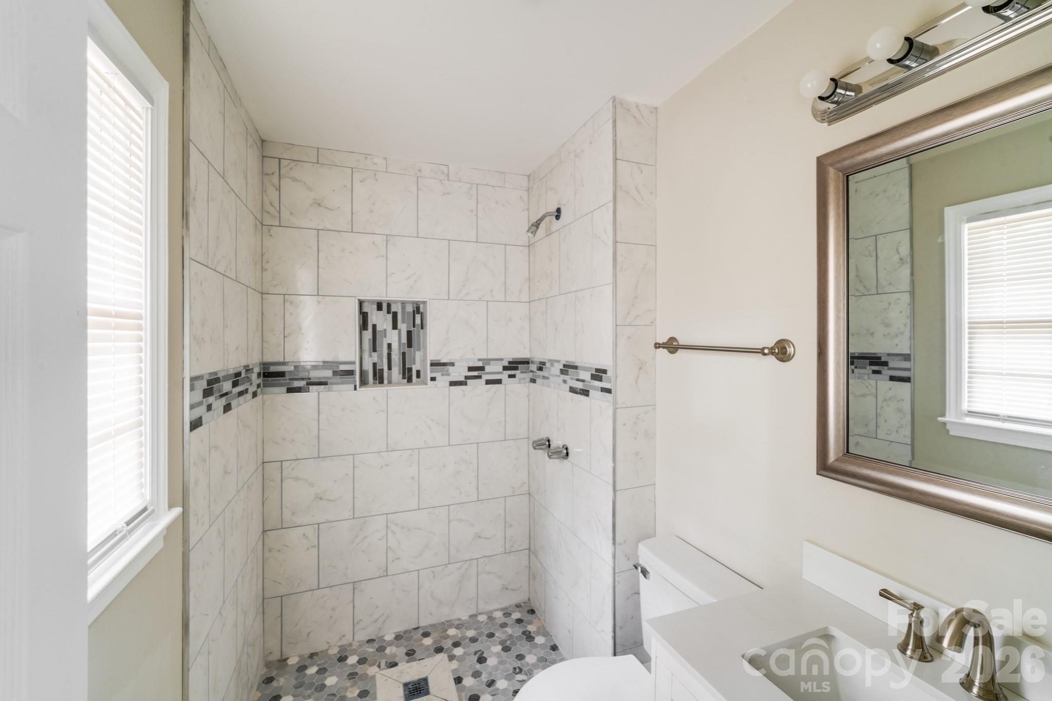 8337 Reedy Creek Road Charlotte NC 28215