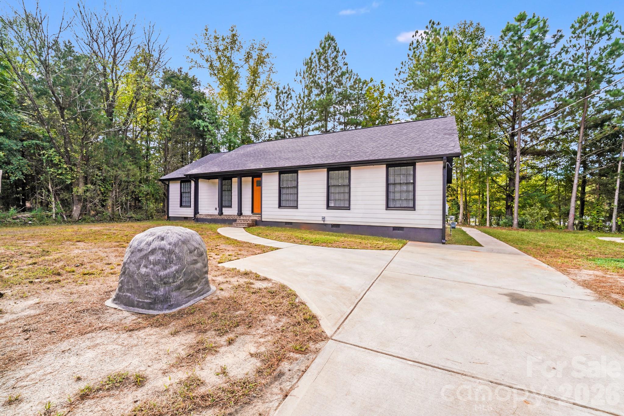 8337 Reedy Creek Road Charlotte NC 28215