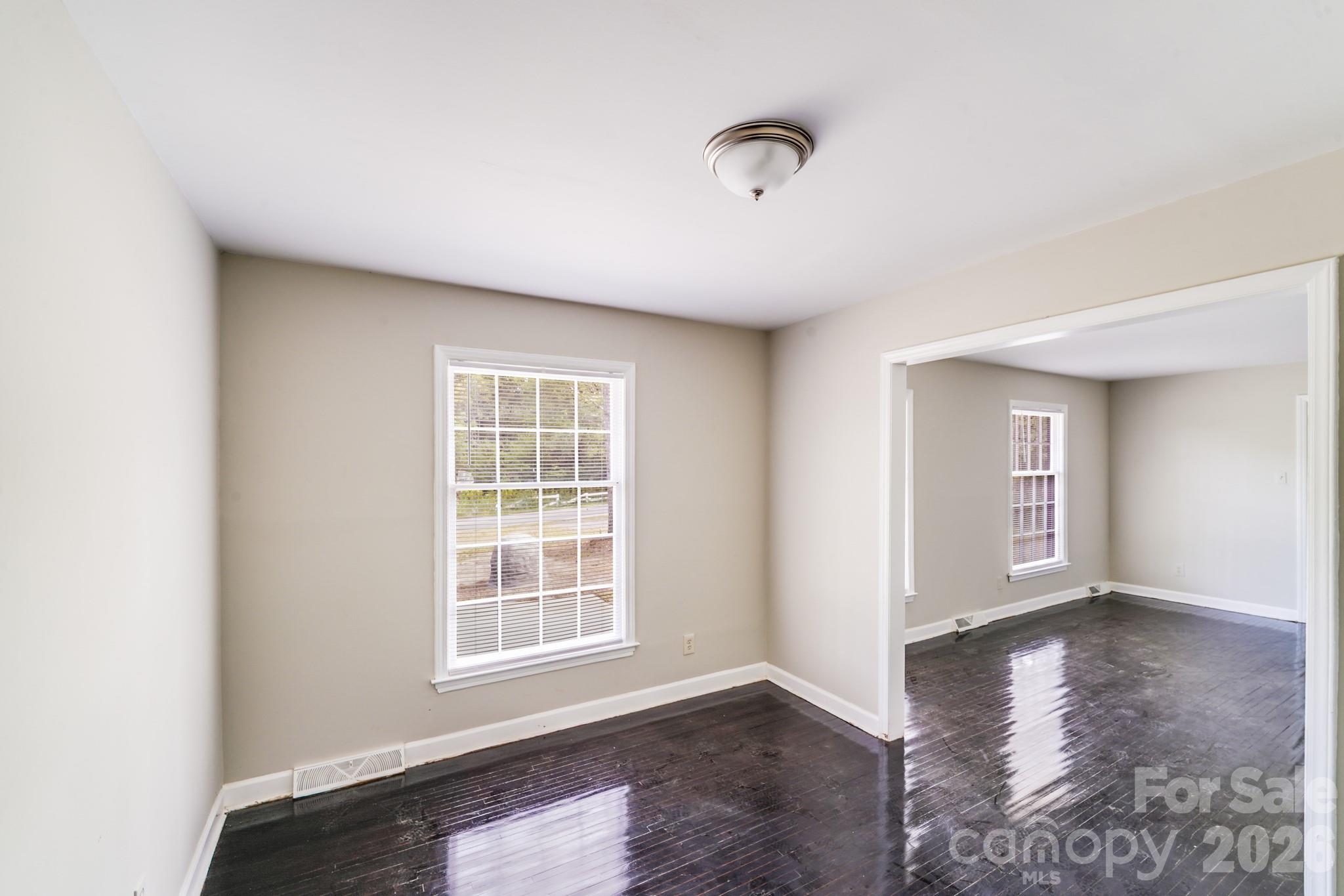 8337 Reedy Creek Road Charlotte NC 28215