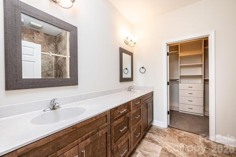 1381 River Club Ridge Lenoir NC 28645