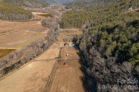 1381 River Club Ridge Lenoir NC 28645