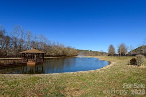 1381 River Club Ridge Lenoir NC 28645