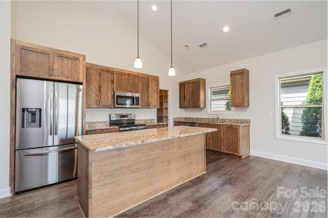 1381 River Club Ridge Lenoir NC 28645