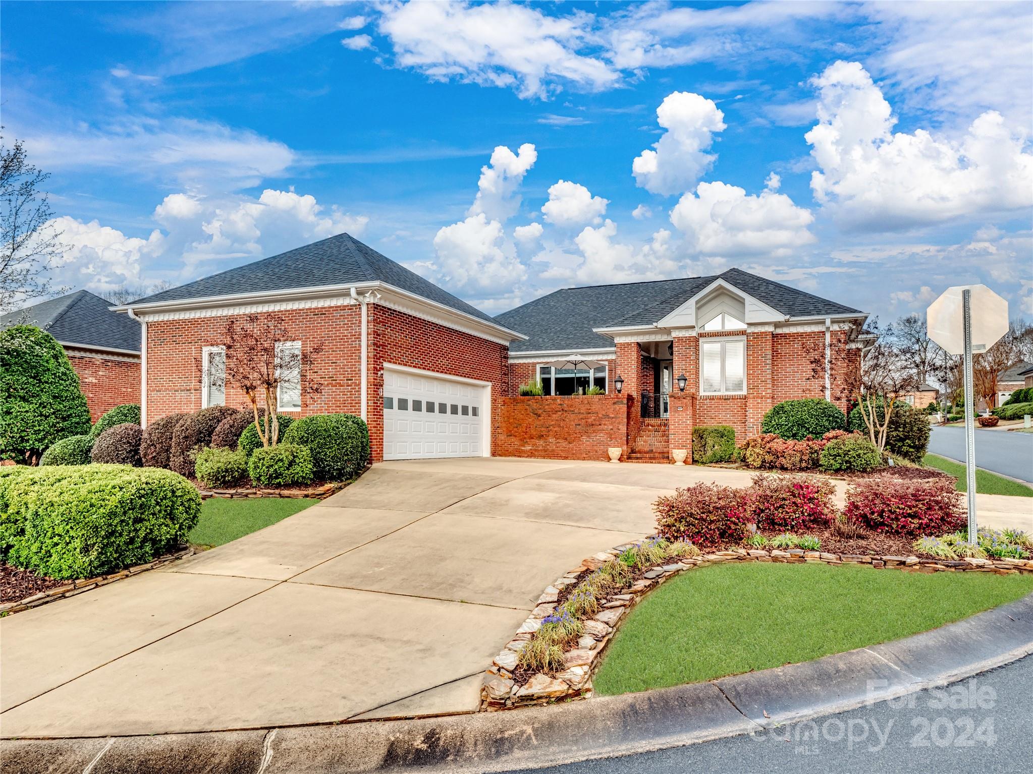 1202 Greenside Drive NW Concord NC 28027
