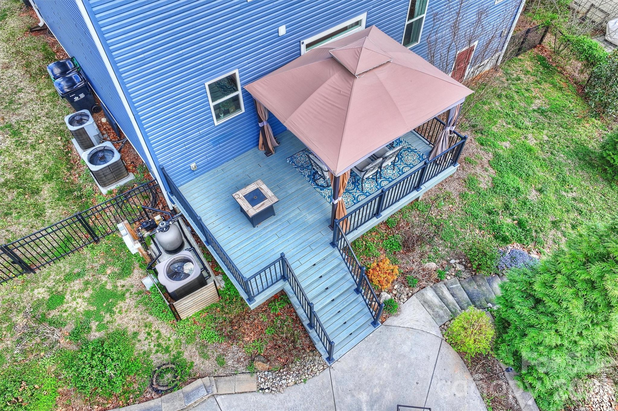 306 Breezewood Drive Charlotte NC 28262