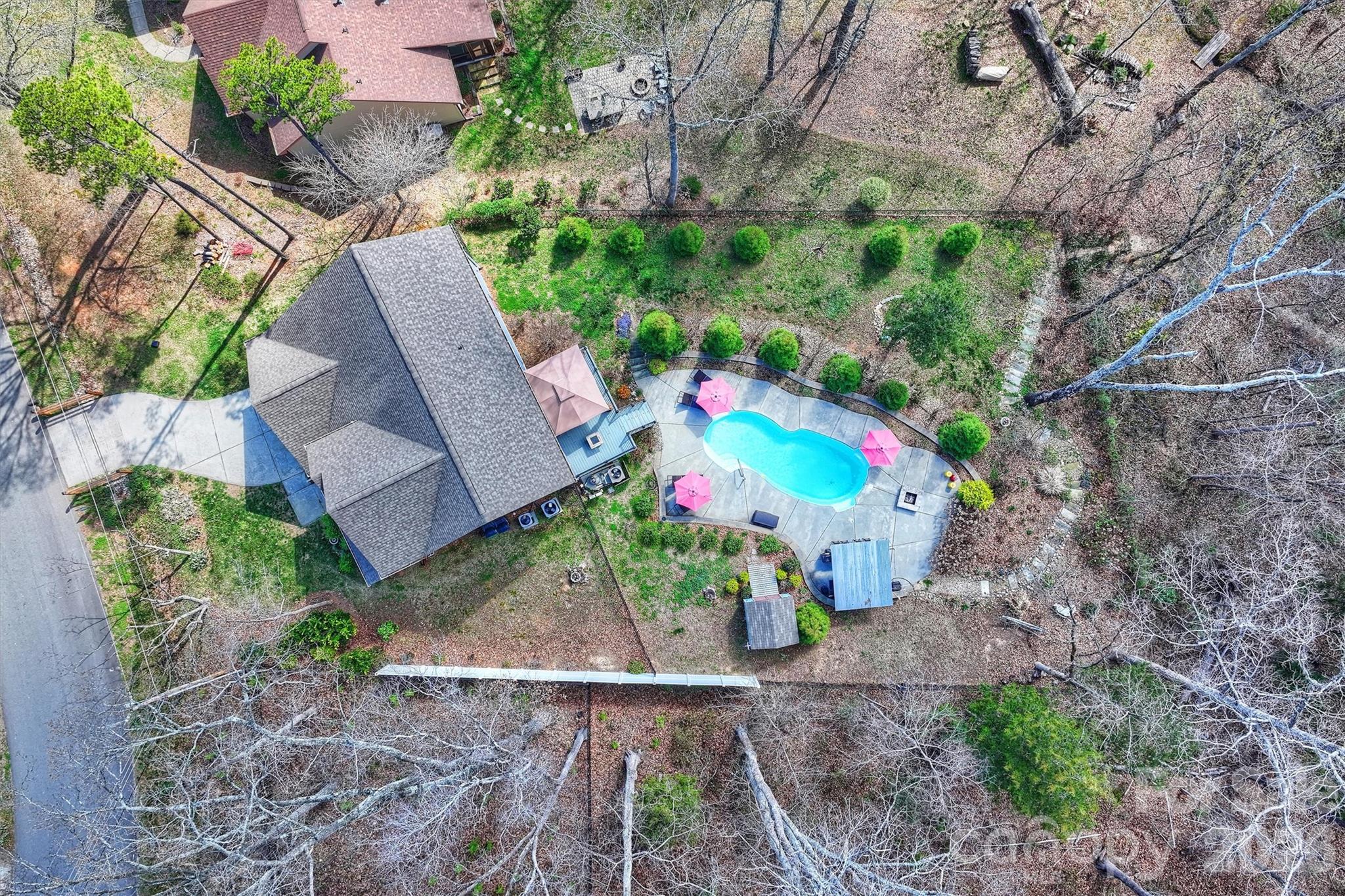 306 Breezewood Drive Charlotte NC 28262