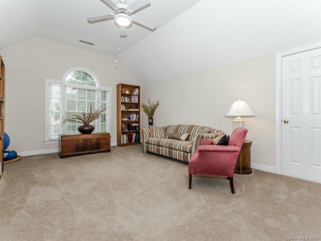 2321 Beaucatcher Lane Charlotte NC 28270