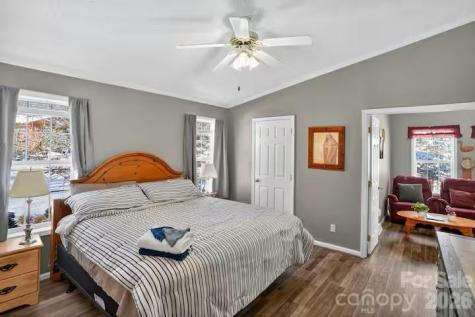 701 Charter Hills Road Beech Mountain NC 28604