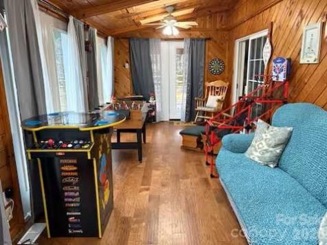 701 Charter Hills Road Beech Mountain NC 28604