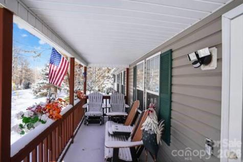 701 Charter Hills Road Beech Mountain NC 28604