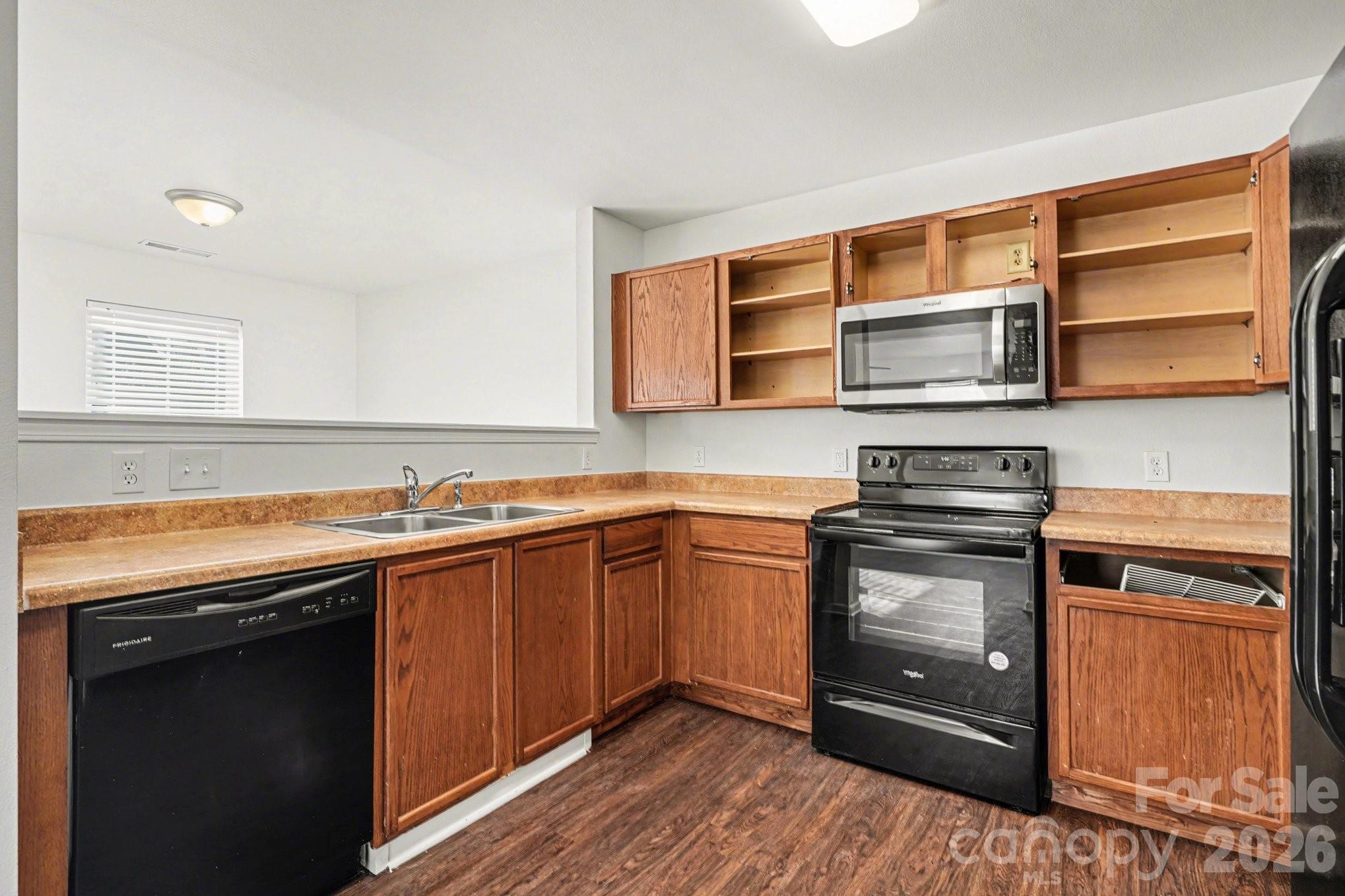 911 Swearngan Ridge Court Charlotte NC 28216