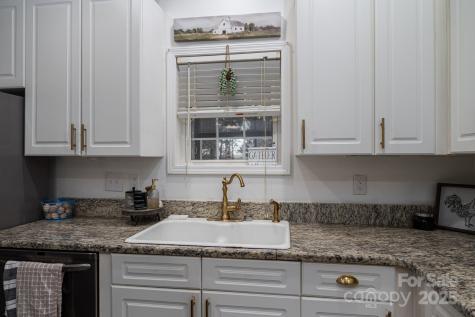 1575 Lewis Farm Road Kings Mountain NC 28086