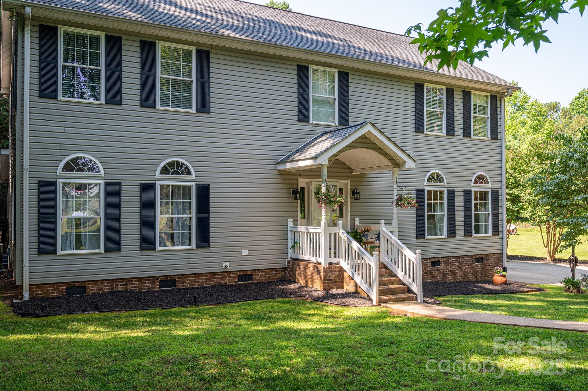 1575 Lewis Farm Road Kings Mountain NC 28086