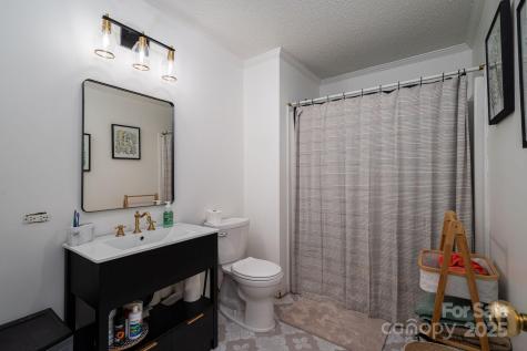 1575 Lewis Farm Road Kings Mountain NC 28086